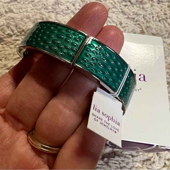 Lia Sophia Quench Stretch bangle Bracelet- silver and turquoise color NWT was$58 - Picture 5 of 9